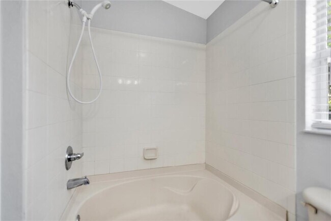 Building Photo - 11732 Crest Creek Dr