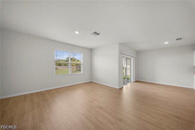 Building Photo - 4080 Peaceful River Ln