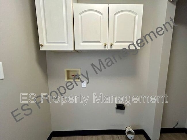 Building Photo - 11616 Rothe Way