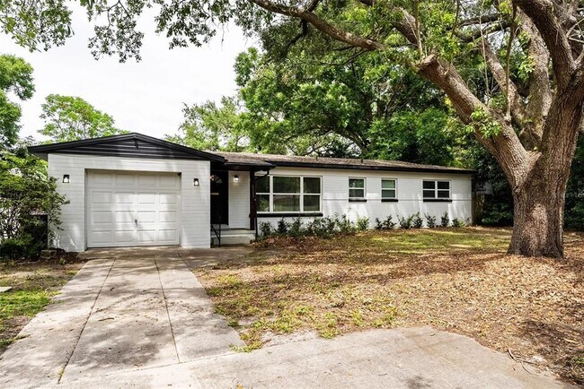 Primary Photo - 2909 Hargill Dr