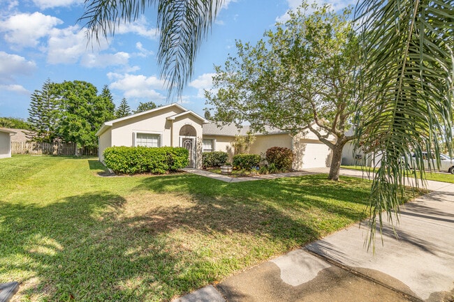 Primary Photo - 1742 Laramie Cir