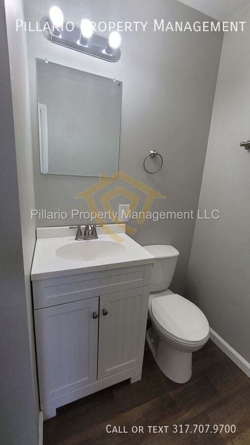 Building Photo - 2832 Manlove Ave