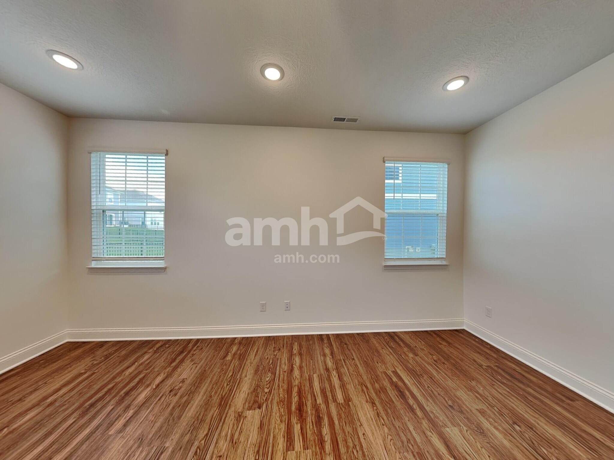 Building Photo - 8411 Northpoint Dr