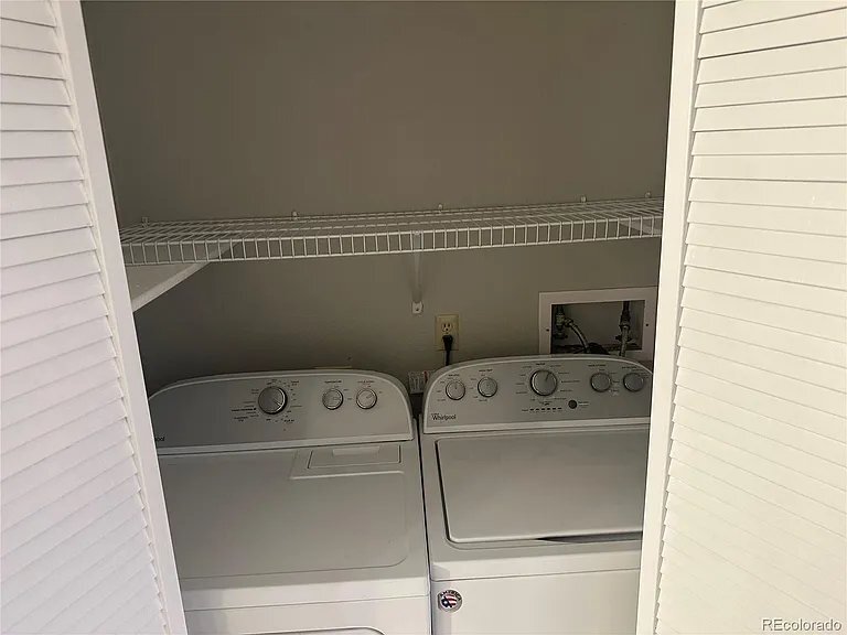 Building Photo - 440 W Rockrimmon Blvd