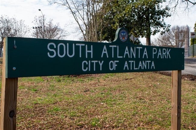 Building Photo - 680 McDonough Blvd SE