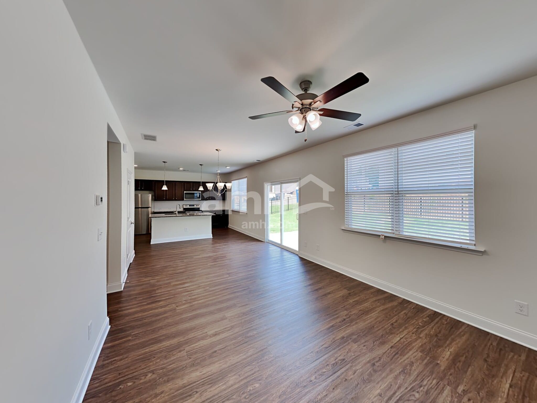 Building Photo - 7043 Creeksong Dr