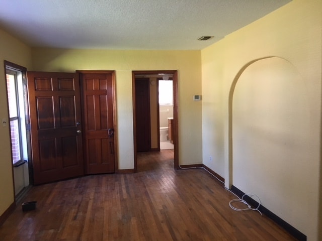 living room - 8034 Wakefield Ave