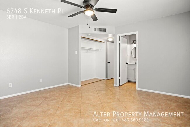 Building Photo - 6748 S Kenneth Pl