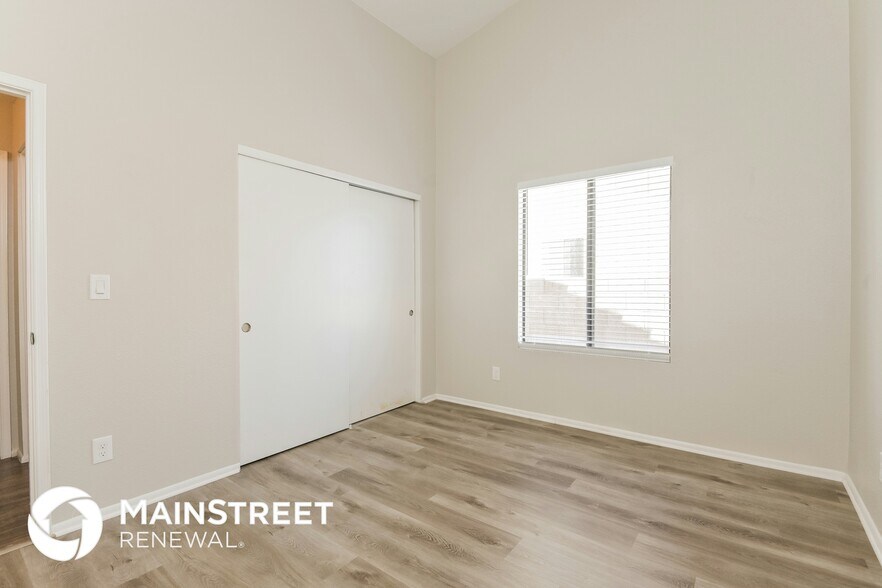 Building Photo - 8136 S Carbury Way