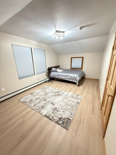 Building Photo - 287 Bacon St