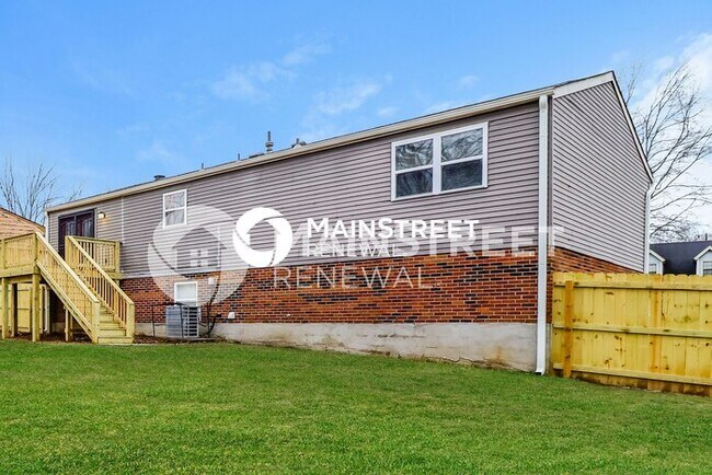 Building Photo - 3 Bedroom Pet-Friendly Home in Memphis, TN with Main Street Renewal