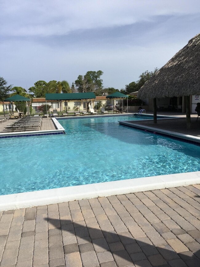 Building Photo - 3123 SW Natura Ave