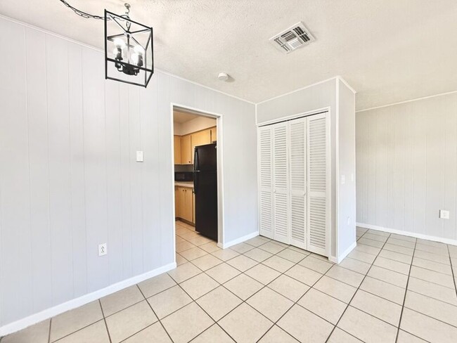 Building Photo - 1339 Eagleview Dr