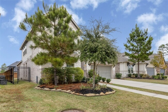 Building Photo - 28230 Emerald Bnd