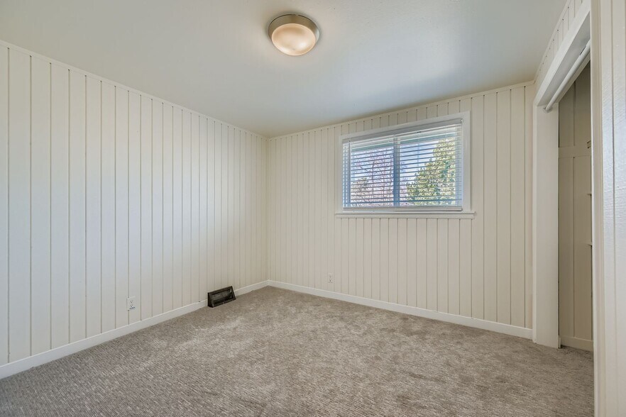 Building Photo - 3682 Chase Ct