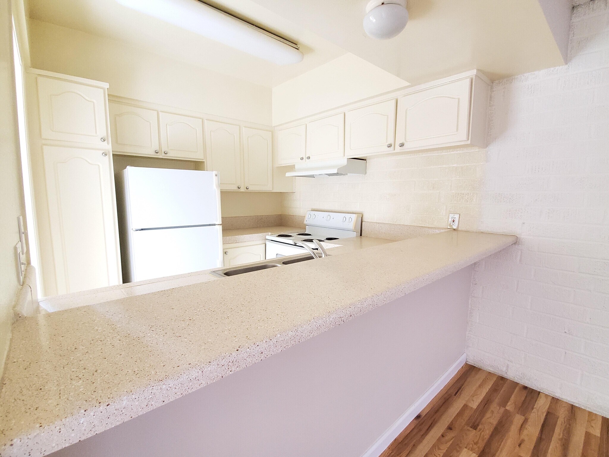 Building Photo - 505 S Lafayette Park Pl