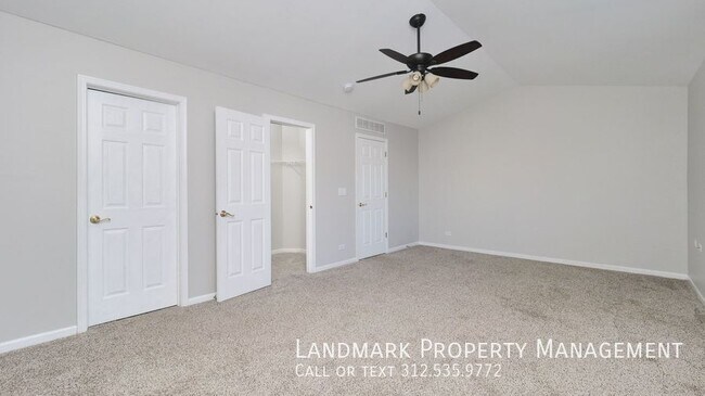 Building Photo - 110 Enclave Cir