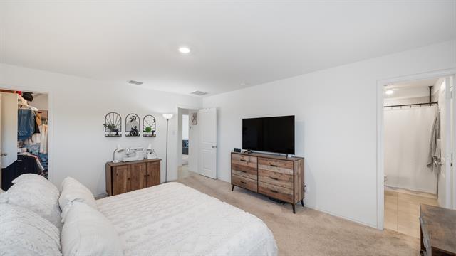 Building Photo - 6212 Unbridled Dr