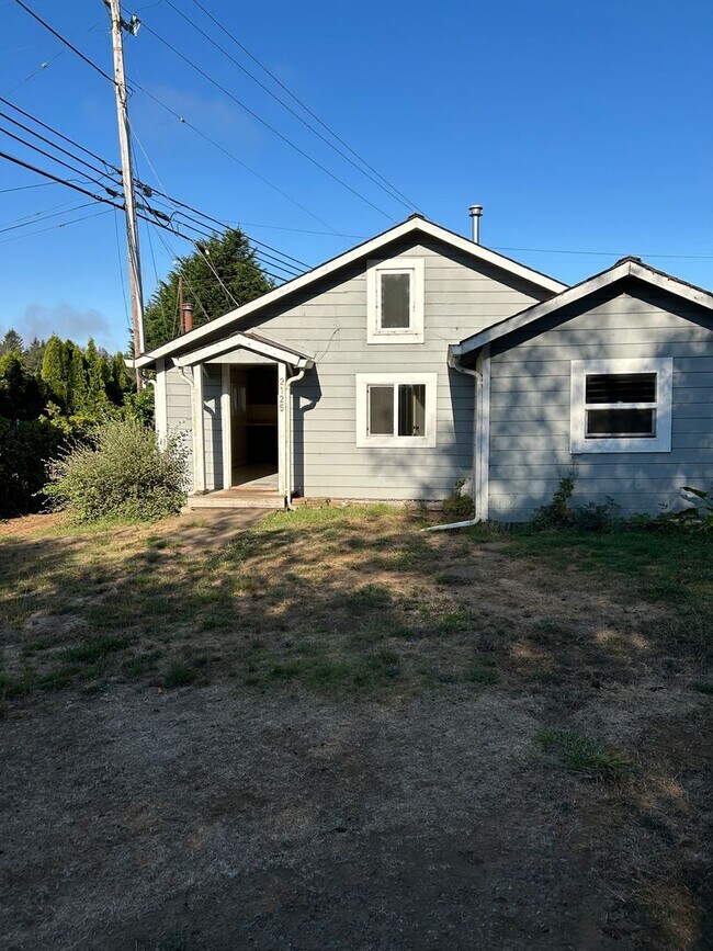 Building Photo - Sutter Ave