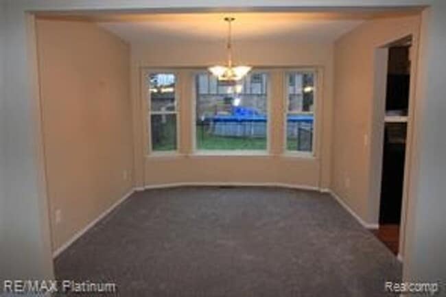 Building Photo - 5116 Prentis-