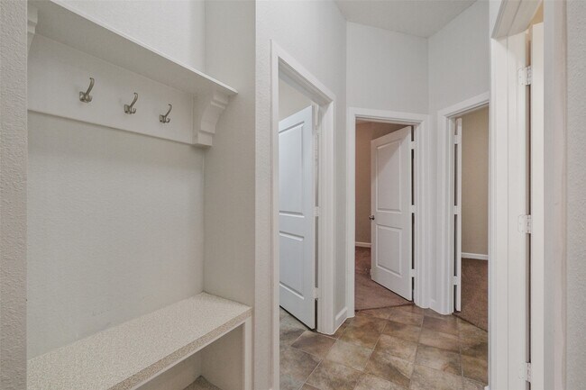 Building Photo - 19635 Blair Orchard Ln