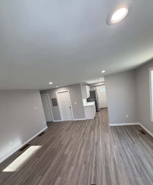 Building Photo - 24 Canal St