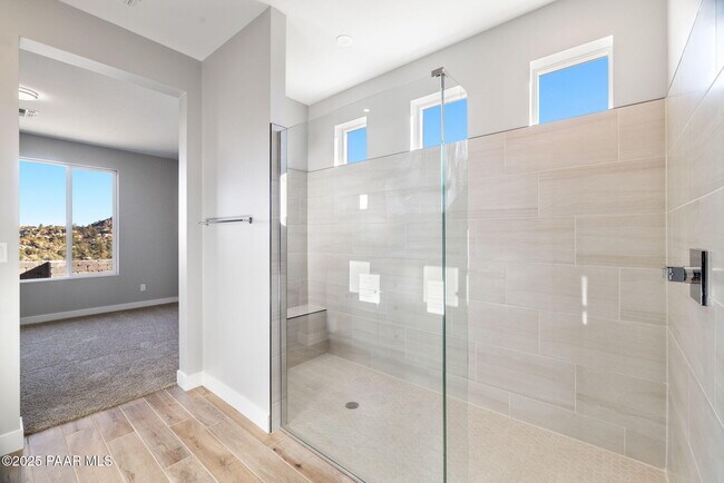 Building Photo - 1308 Rockwood Dr
