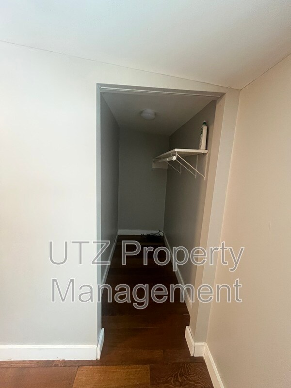 Building Photo - 29 John St