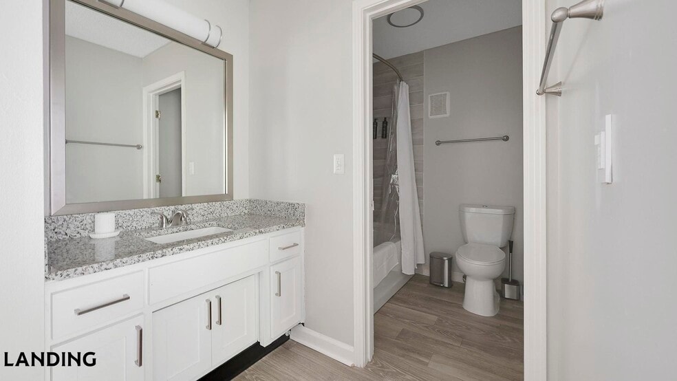 Building Photo - 231 New Shackle Island Rd