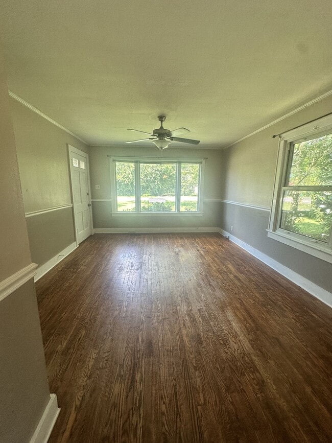 Building Photo - 203 Pardue Ln
