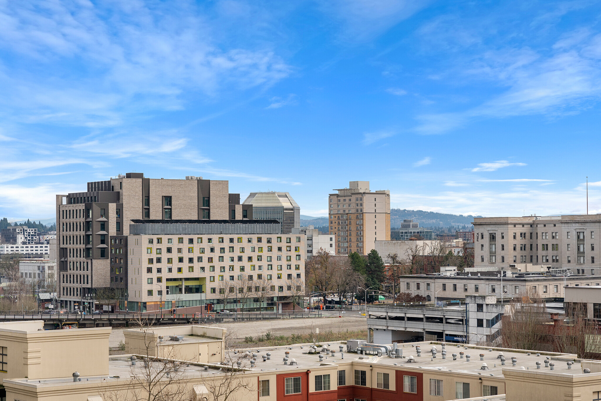 Building Photo - 922 NW 11th Ave