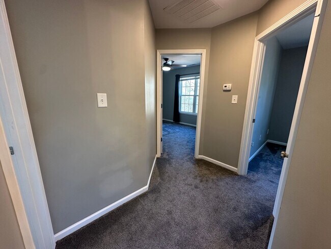 Building Photo - 66 Great Oak Ct