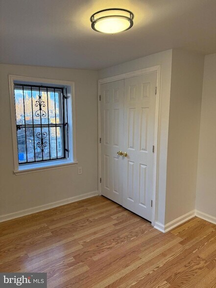 Building Photo - 2427 N 10th St