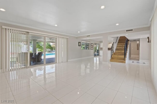 Building Photo - 2100 Westlund Dr