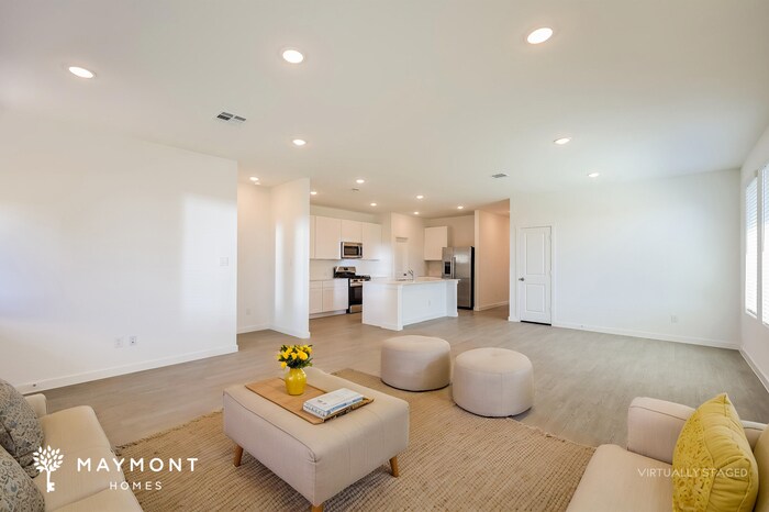 Building Photo - 2279 Ft Davis Pass