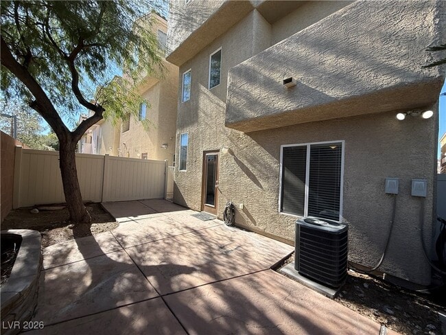 Building Photo - 10742 S Holmfield St