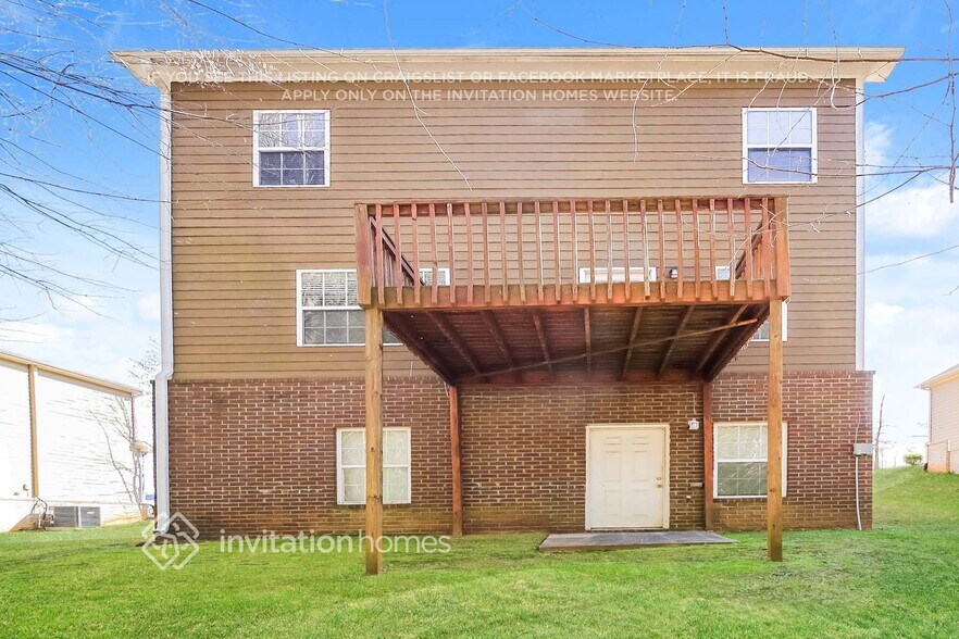 Building Photo - 4016 Traipse Ct