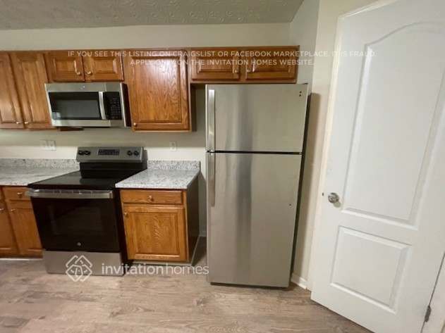 Building Photo - 3679 Lear Ct