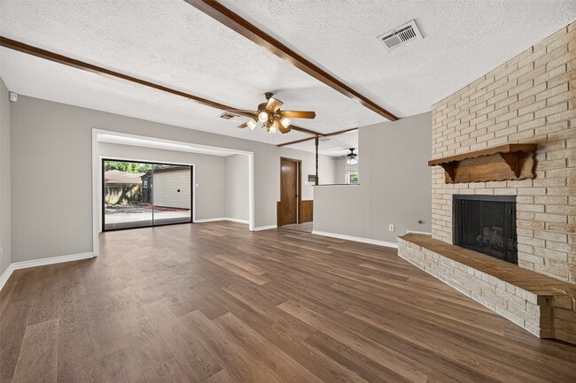 Building Photo - 11710 N Petersham Dr