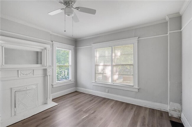 Building Photo - 742 Charles Allen Dr NE