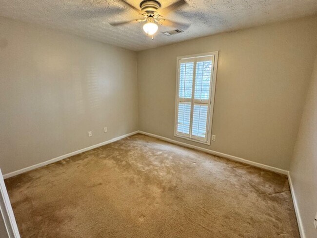 Building Photo - 103 Talley Branch Ct