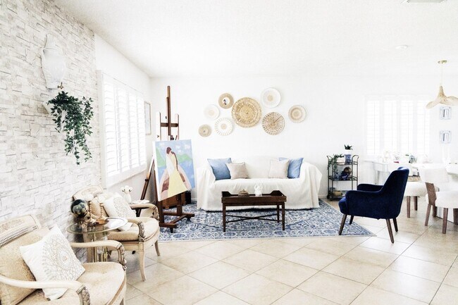 Building Photo - 2403 Lowson Blvd