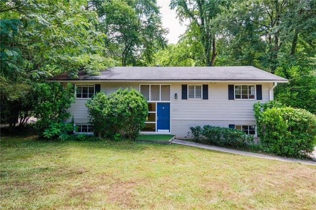 Primary Photo - 4293 Rickenbacker Way NE