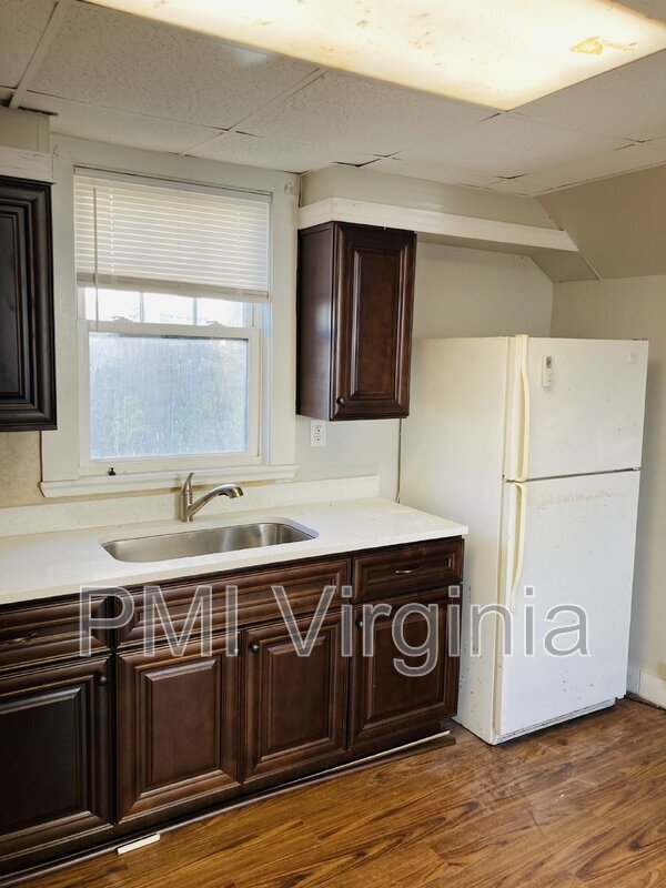 Building Photo - 4802 Norvella Ave