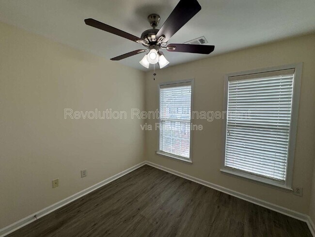 Building Photo - 1007 Whittington Way