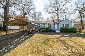 Building Photo - 1617 7th St SE