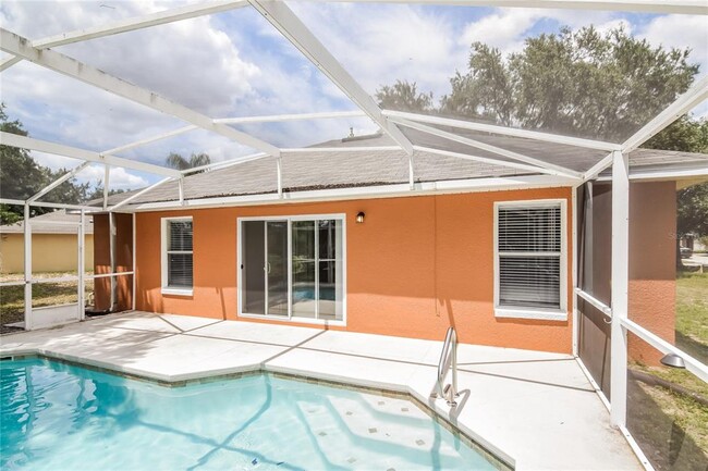 Building Photo - 175 Walpole Loop