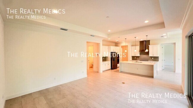 Building Photo - 1440 Nandina Cir