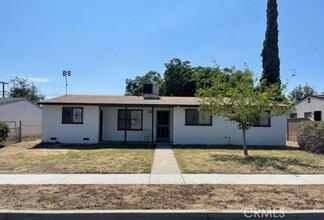 Building Photo - 9416 Cedar Ave