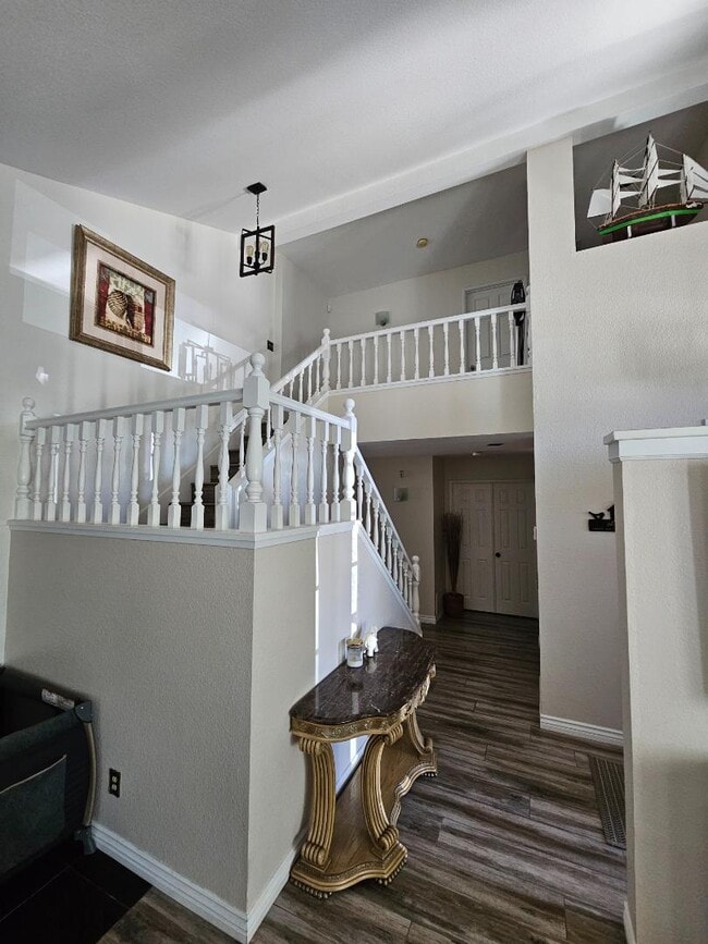 Building Photo - 1704 Horseshoe Ct